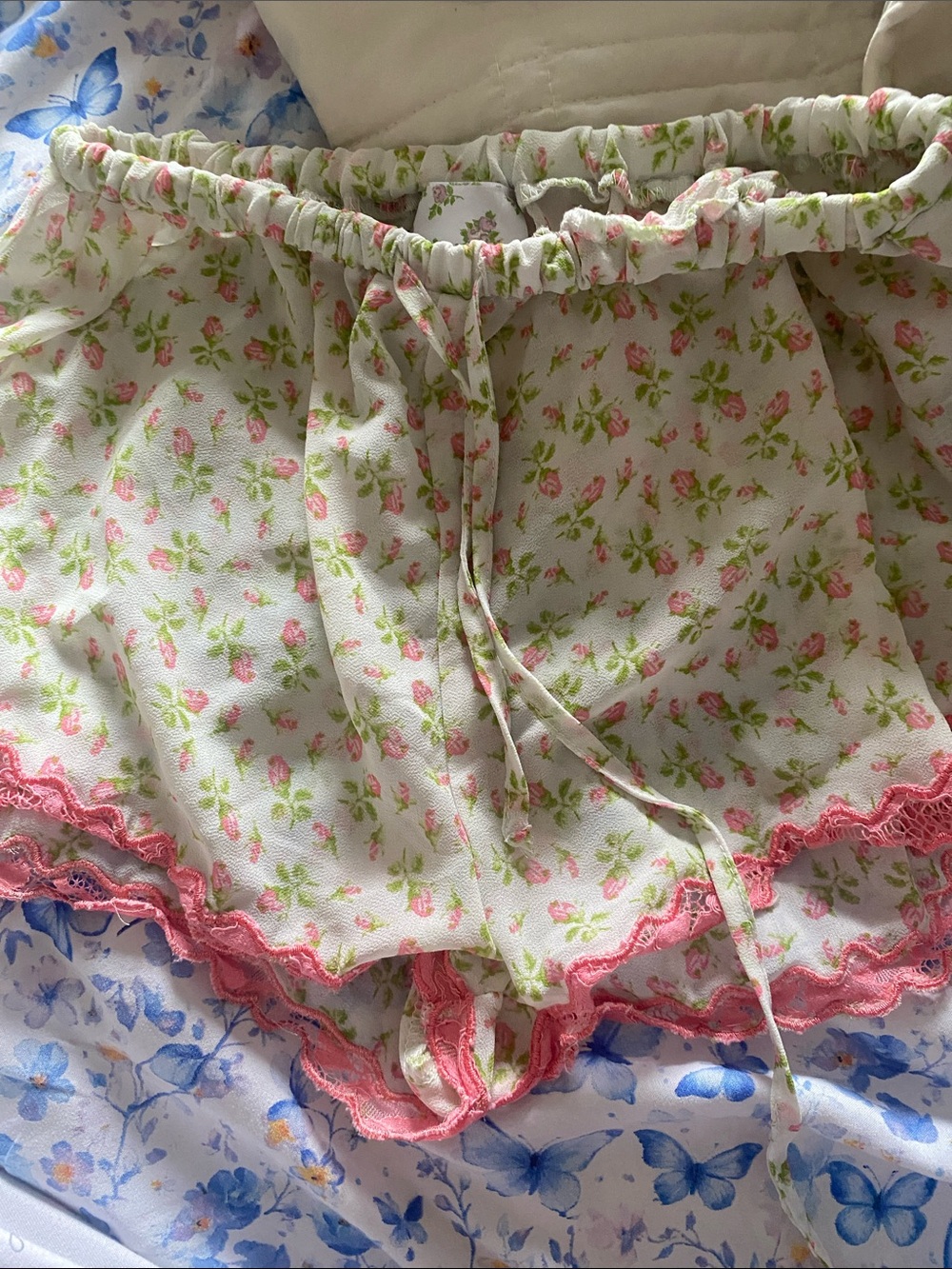 Betsey Johnson Cream Floral Lace-Trim Sleep Shorts in Pink & Green